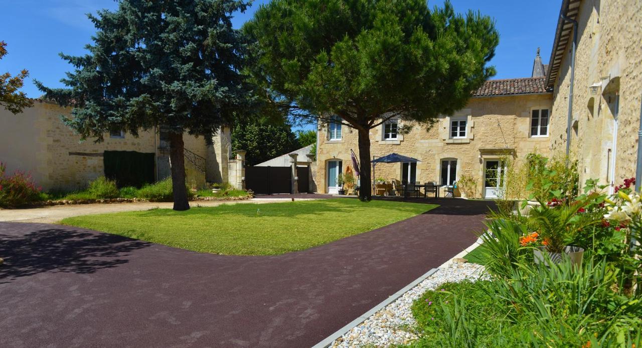 Gites Jardin-Darcy - Piscine Au Sel Bois Luaran gambar