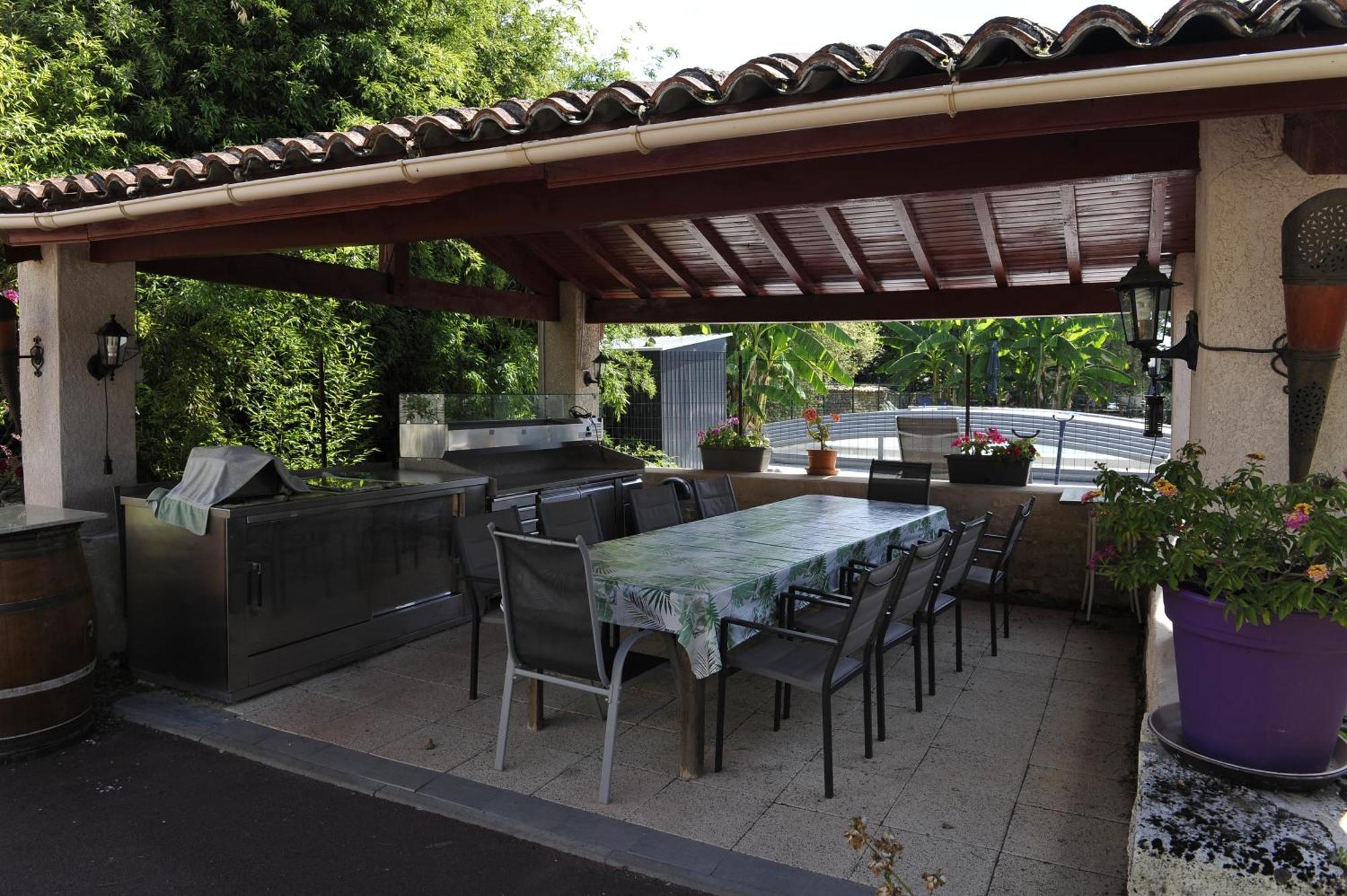 Gites Jardin-Darcy - Piscine Au Sel Bois Luaran gambar